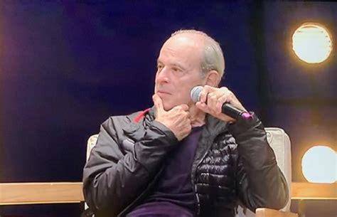 Ney Matogrosso Publica Nude No Instagram E Causa Na Web