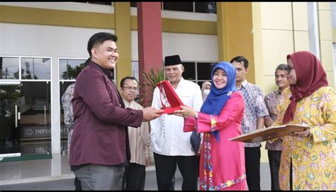 Rektor UIN IB Resmi Lepas Sepuluh Mahasiswa KKN Terpilih Ke Banda Aceh