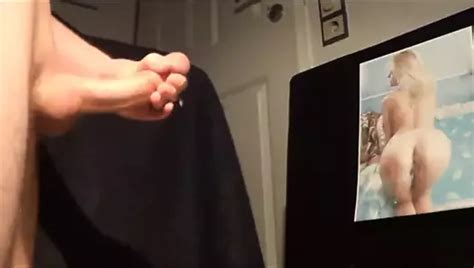 Ingetogen Bebaarde Amateur Tony Kietelen Gekweld Door Dom Xhamster