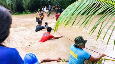 Berliner Tageszeitung Tempête aux Philippines Manille menacée au