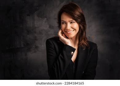 66 024 Smiling Middle Aged Brunette Images Stock Photos 3D Objects Vectors Shutterstock