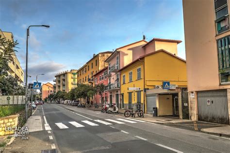 Lucadea Luscita Della Stazione Di Via Antica Romana A Sestri