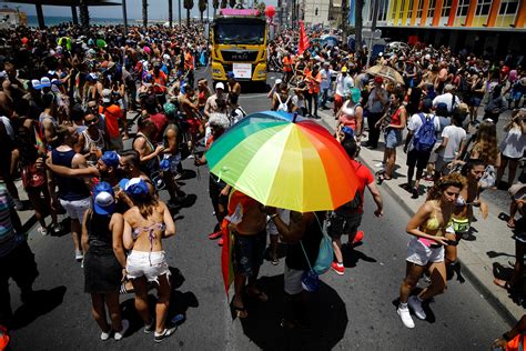 Multitudinarias Marchas Del Orgullo Gay En Diferentes Partes Del Mundo Infobae