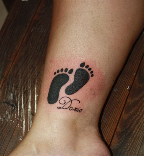 Baby Name Tattoos On Foot