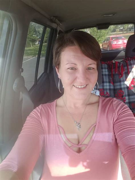 Super Wet Tight Pussy Skip The Games