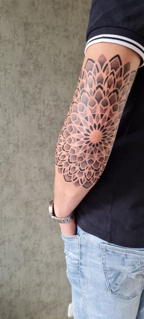 Ellbow Mandala done yesterday by stainless ink , groningen. : r/tattoos