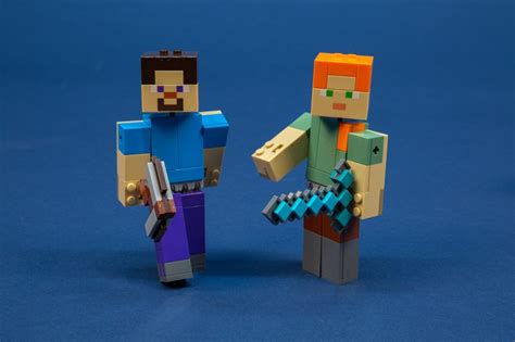 LEGO Minecraft Big Figs Series 1: 21148 Steve with Parrot, 21149 Alex ...