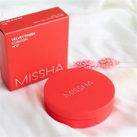 MISSHA Velvet Finish Cushion - 2 Colours | Melon + Starfish