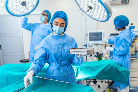 Nurse Anesthetist Vs Anesthesiologist