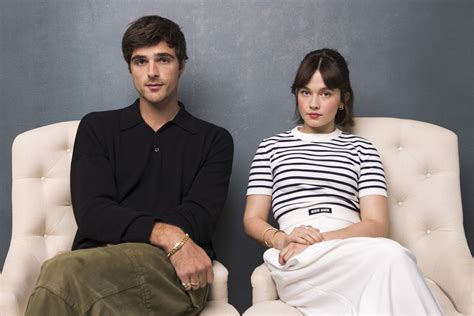 Priscilla Stars Cailee Spaeny And Jacob Elordi On Trust Sofia And