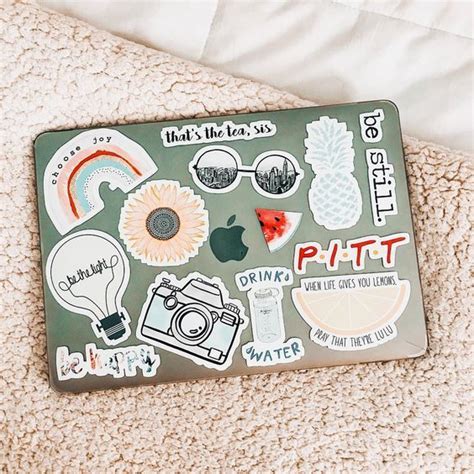 Ideas Para Decorar Tu Laptop Con Stickers Pegatinas Bonitas Diseño De Pegatina Pegatinas Laptop