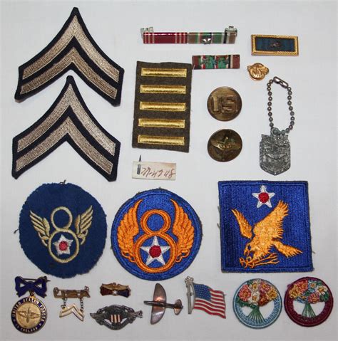 H194. WWII 8TH AIR FORCE INSIGNIA GROUPING - B & B Militaria