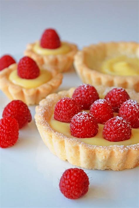 Lemon Curd Shortbread Tartlet That Shortbread Alone Looks Incredible Mini Tart Recipes