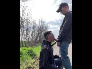 БЫСТРО КОНЧИТЬ НА ОТКРЫТОМ ВОЗДУХЕ Pornhub Gay