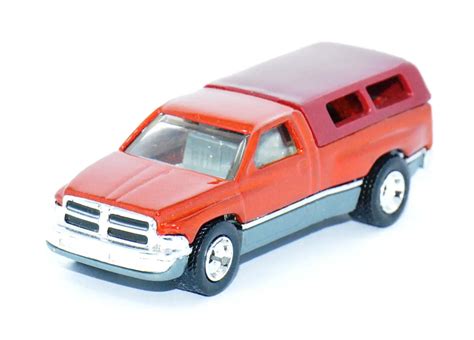 Hot Wheels Treasure Hunt Dodge Van Truck Loose Cars