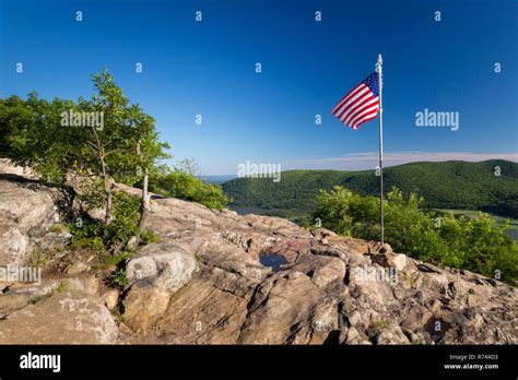 Hudson Highlands State Park Preserve Hi Res Stock Photography And