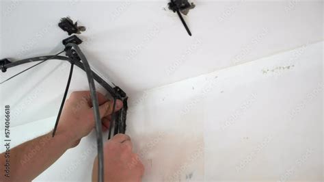 Installation Of Electrical Wiring On Apartment Ceiling Electrical Cable System Setting