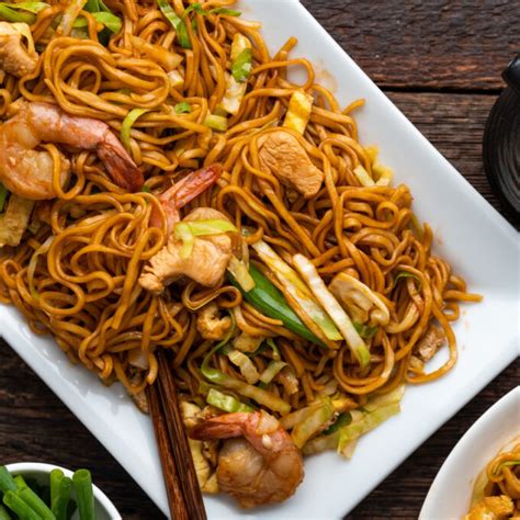 mi goreng mee goreng indonesian noodles  wanderlust kitchen