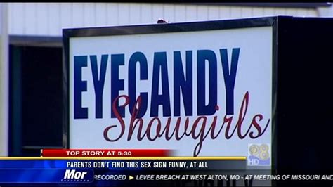 Chula Vista Parents Don T Find Sex Sign Funny Cbs