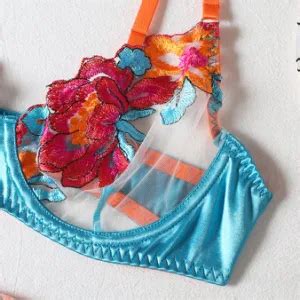 Wholesale China Factory Hot Transparent Girls Sexy Underwear Women Sexy Lingerie Hollow Piece