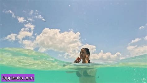 Kourtney Kardashian Nude Onlyfans Photo 30 The Fappening Leaked Photos