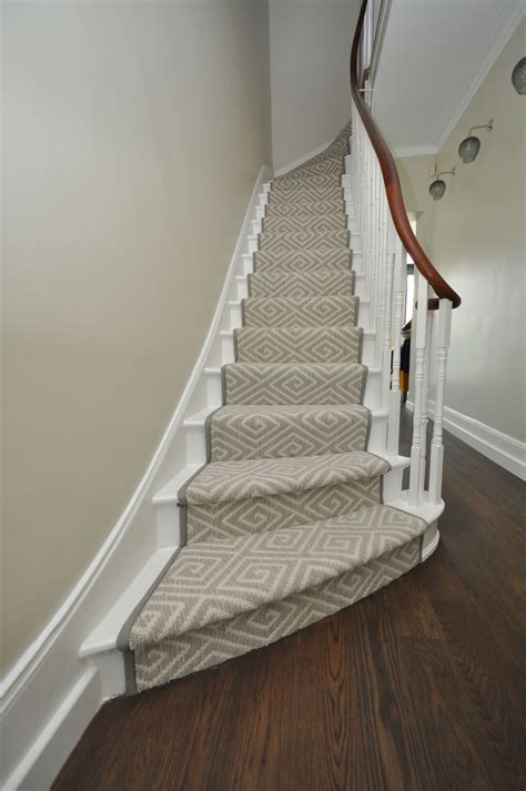 4 079 Geometric Carpet Stair Runners Bowloom Geometric Stair Runners