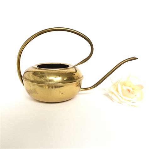 Brass Watering Can Made In England Solid Brass Vintage Decor By Ellasatticvintage On Etsy