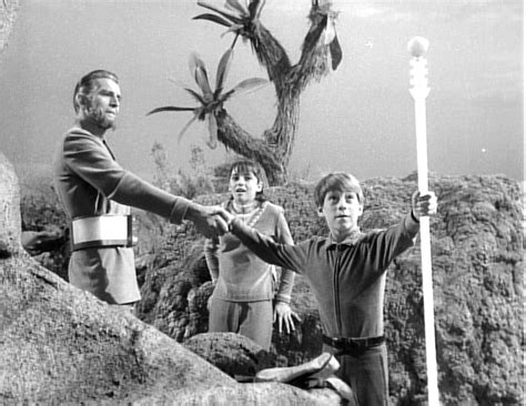 The Best Lost In Space Episodes Midnite Reviews