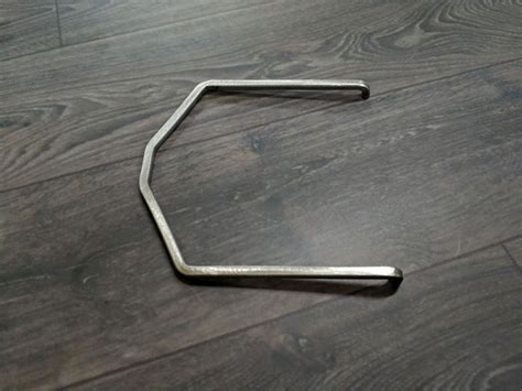 Скоба-стопор крепления патрубка интеркулера клапана EGR BMW M57 3.0L ...