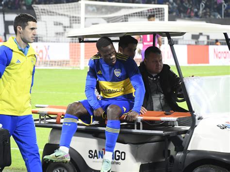 Más problemas para Boca: se lesionó Advíncula y se suma a las bajas de