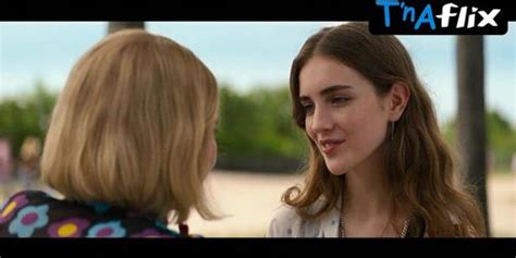 Maya Hawke Lesbian Scene In Do Revenge Tnaflix
