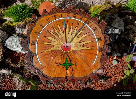 Diy Sundial Made In The Wood Painted Garden Sundial Astronomical Sun