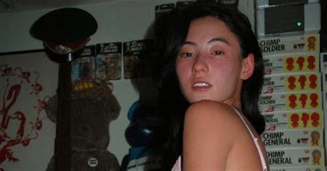 Cecilia Cheung Pak Chi Curvy Actress Nude Showing Lovely Pink Nipple