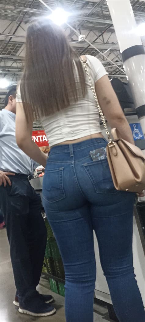 Tight Jeans With A Small Waist With A Perfect Ass Oc Tight Jeans Forum