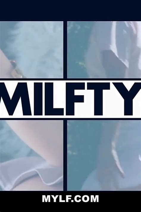 Asiatische MILF Christy Love Fickt Stiefsohn XHamster