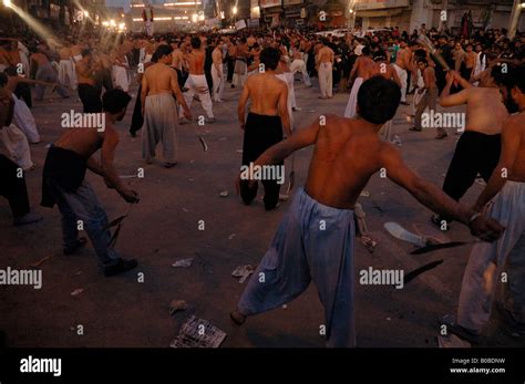 Ashura Day Celebration Th Muharram Lahore Pakistan Flagellation