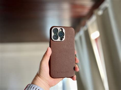 SANDMARC Pro Leather iPhone case review: An elegant case for ...