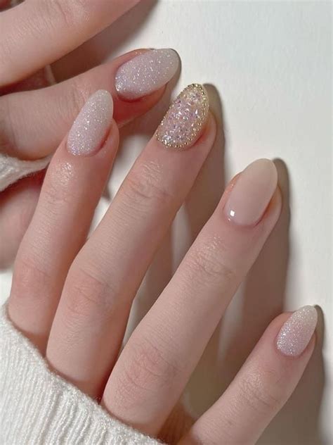 Nude Jelly Nails With Glitter Nail Art Ombre Glitter Nail Art Ombre Nails Nude Nails With