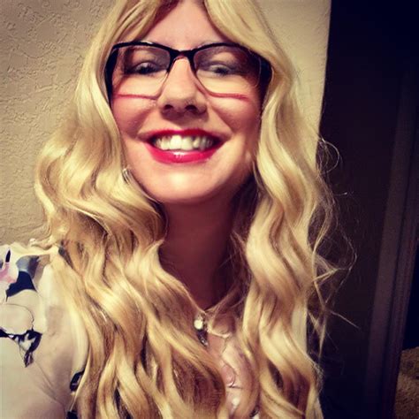 Seeing What I Look Like As A Blonde What Do You Think R TransLater