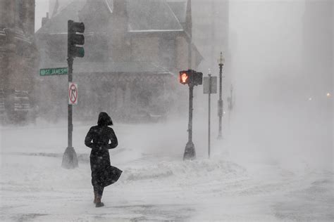 Scientists are flying into winter storms to better understand crazy ...