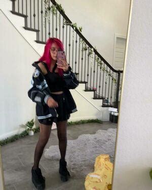 Noodlenom Nude Voyeurcrush