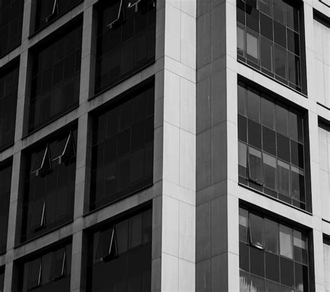 Premium Photo Modern Office Building