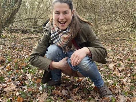 Pipi Im Wald Ilja Leckt Mich Sauber Von Natuerlichreiten Kostenlose