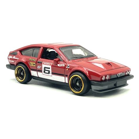 Hot Wheels Alfa Romeo Gtv Retro Racer