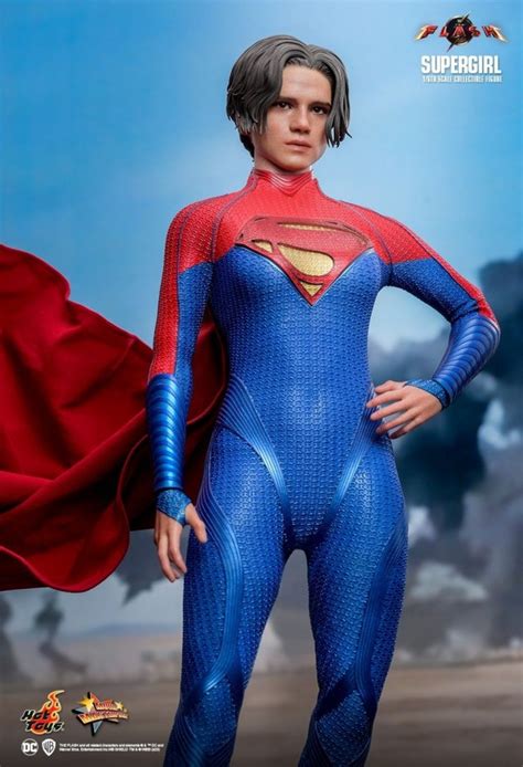 Supergirl Aus Dem Film The Flash Von Hot Toys MMS