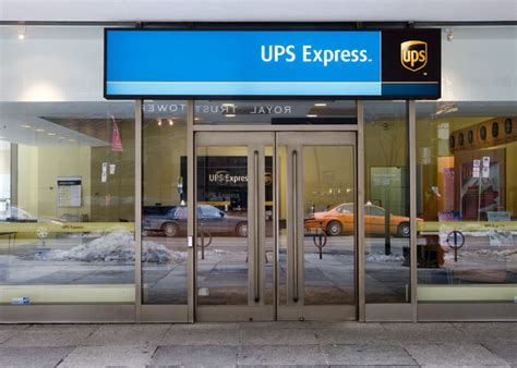 express freight service ups grows stronger expands  israel