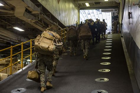 Dvids Images 15th Meu Marines Sailors Embark Uss Makin Island In Preparation For At Sea