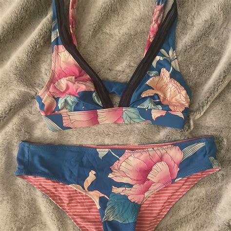 Rip Curl Reversible Bikini Beautiful Pattern And Depop
