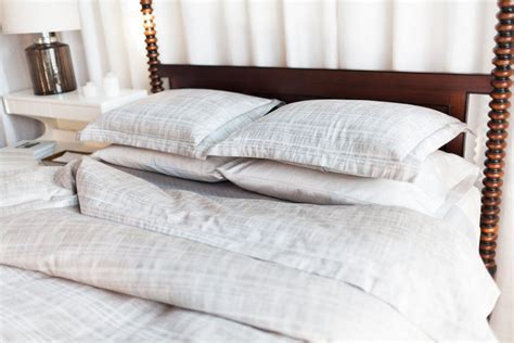 3 Ways To Style Your Bed Shams Like A Design Pro The Kuotes Blog