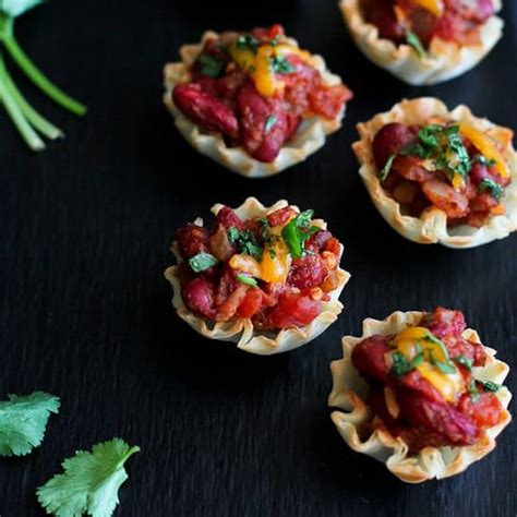 Mini Chili Filled Phyllo Cups Recipe Cookin Canuck